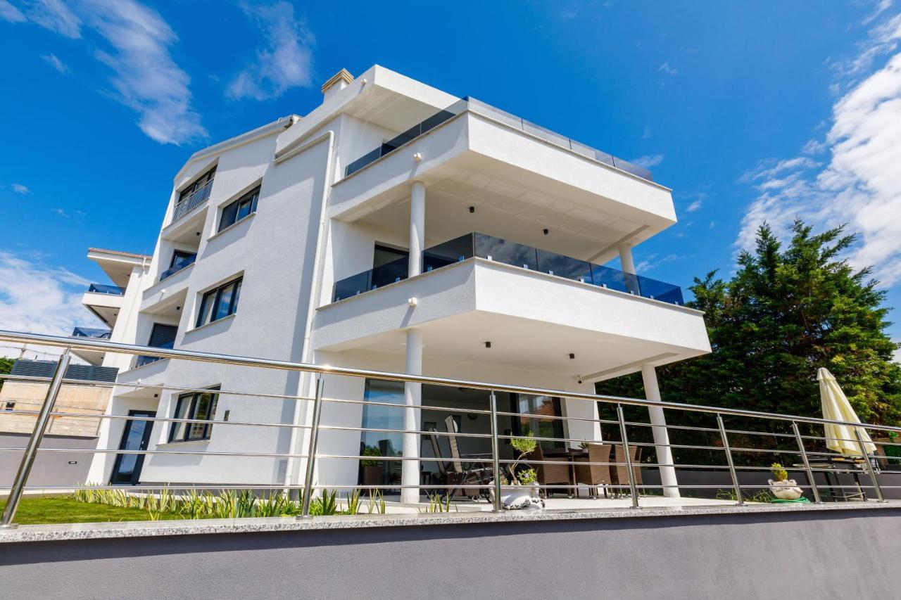קוסטרנה Apartment "Villa M" מראה חיצוני תמונה