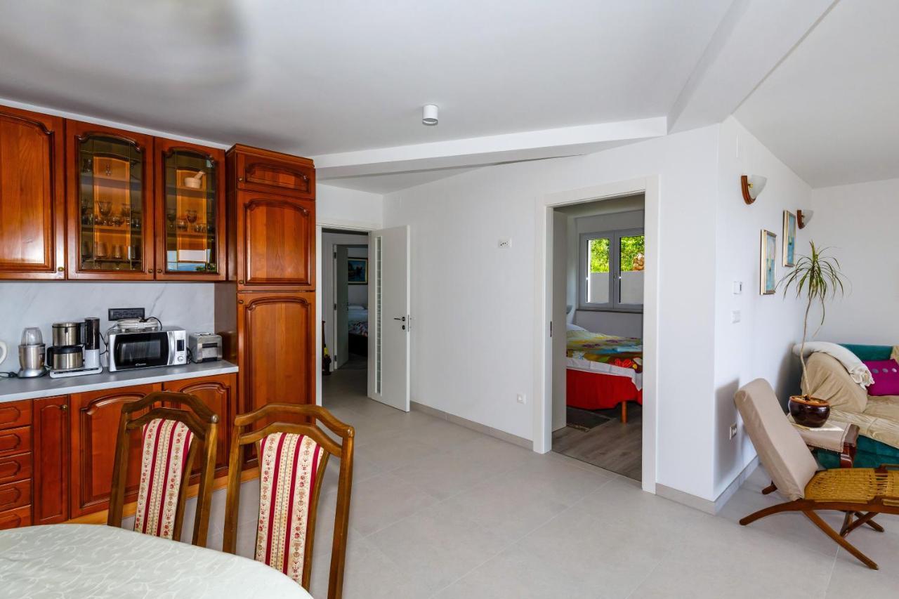 קוסטרנה Apartment "Villa M" מראה חיצוני תמונה